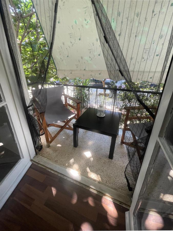 Διαμερίσμα Με 1 Κρεβατοκάμαρα Και Ένα Σαλόνι Apartamento Atenas Exterior foto